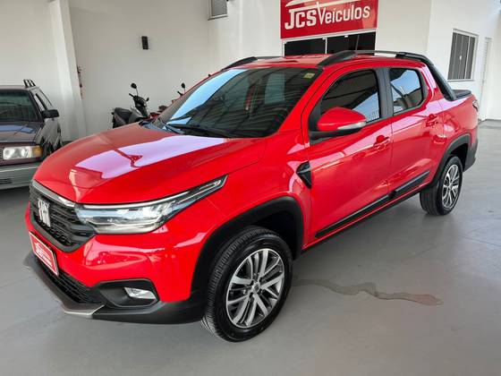 FIAT STRADA 1.3 FIREFLY FLEX VOLCANO CD CVT FIAT STRADA 1.3 FIREFLY FLEX VOLCANO CD CVT